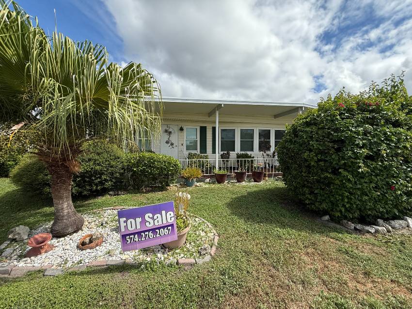 7624 Kings Drive a Ellenton, FL Mobile or Manufactured Home for Sale